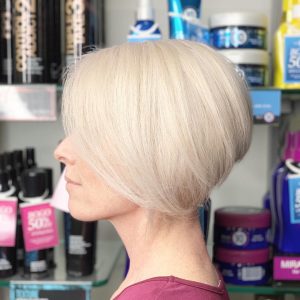 Angled bob for thin hair